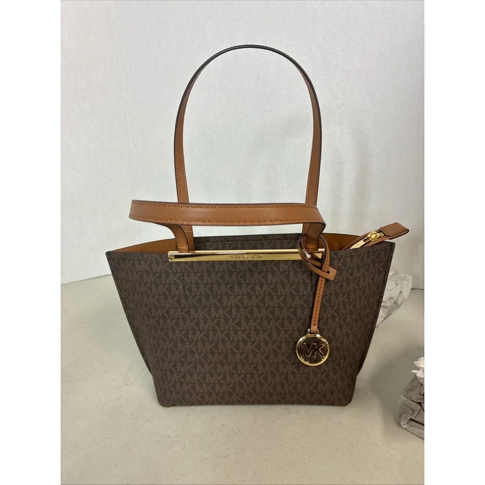 Michael Kors Evelyn Small EW TZ Tote Brown Acorn Logo Bag 30F5GQ9T5B NEW - Picture 7 of 8